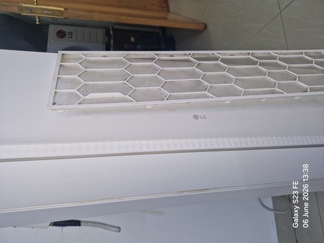 Riyadh, Air Conditioners, SAR 1300,  Split Air Condition, LG, 1.5 Ton, Lightly Used, Very Good Condition