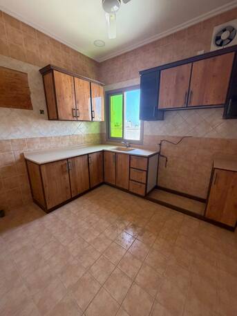 Manama, Housing Exchanges, BHD 160/month,  3 BR,  110 Sq. Meter,  For Rent In Muqaba Area: A Second-floor Apartment Consisting Of:  Three Bedrooms.  Two Bat