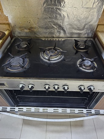 Khobar, Appliances, SAR 450,  Cooking Range( 5 Burner & Oven)