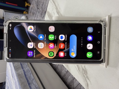 Jeddah, Mobile Phones, SAR 3000,  Samsung Z Fold 4 - Phantom Black 512GB Physical Dual Sim @ SAR 3000