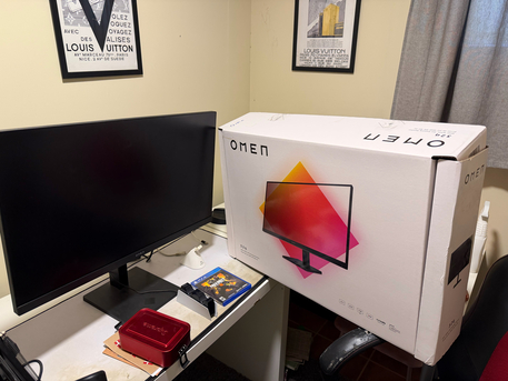 Al Rakah Al Janubiyah, Electronics, SAR 1000,  Gamer Screen
