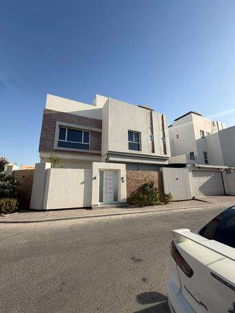 Manama, Housing Exchanges, BHD 143/month,  5 BR,  230 Sq. Meter,  New Villa For Sale In Al-Duraz. Two And A Half Floors. Amenities:  ○ 5 Bedrooms  ○ 1 Majli