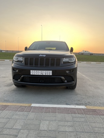 Dammam, Vehicles, Cars & Trucks , SAR 72000,  Jeep Grand Cherokee Summit (Black Sapphire Metallic),  2014,  Automatic,  159500 KM,