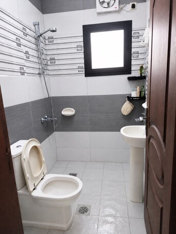 Jeddah, Housing Exchanges, SAR 20000/year,  2 BR,  Room For Rent, Near Saja Garden, Ash Sharafiyah