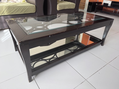 Al Sulaymaniyyah, Furniture, SAR 250,  9 Seater Sofa Set With Center Table For Sale