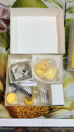 Riyadh, Baby & Kid Stuff, SAR 200,  Mandela Electric Breast Pump With Manual Pump Also