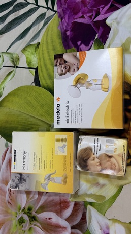 Riyadh, Baby & Kid Stuff, SAR 200,  Mandela Electric Breast Pump With Manual Pump Also