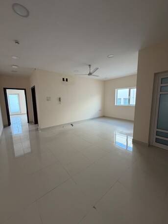 Saar, Offices, BHD 250,  102 Sq. Meter,  Commercial/Office Apartment For Rent Near Karami Restaurant Close To Bahrain University Co