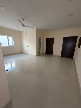 Saar, Offices, BHD 250,  102 Sq. Meter,  Commercial/Office Apartment For Rent Near Karami Restaurant Close To Bahrain University Co