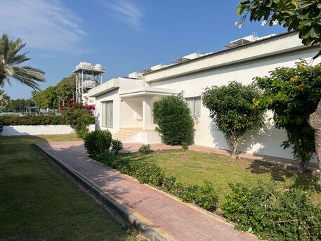 Barbar, Villas, BHD 850,  Furnished,  Green Villa For Rent In Barbar &ndash; Close To Highway