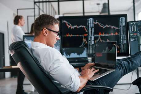 New Delhi, Financial, Affordable Stock Brokerage Services In India