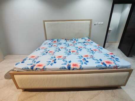Al Sulaymaniyyah, Furniture, SAR 1800,  Excellent Bedroom Set For Sale &ndash; Like New &ndash; Quick Sale &ndash; 1,800 SAR