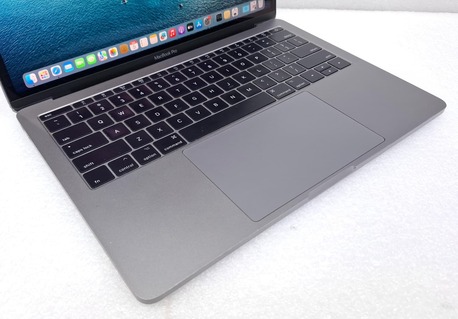 Manama, Electronics, BHD 129,  MacBook Pro Intel Core I5 2.3Ghz 13.3" QHD 2K Display 8GB RAM Good Working (Free AirPods)