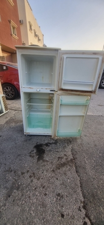Dammam, Appliances, SAR 120,  Super General 2 Door Small Fridge