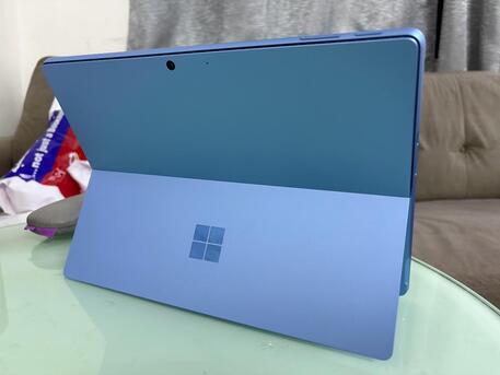 Riyadh, Computers, SAR 3700,  Microsoft Surface Pro