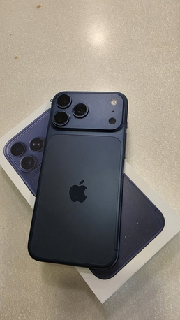 Dammam, Mobile Phones, SAR 5500,  IPhone 17 Pro Max Sim