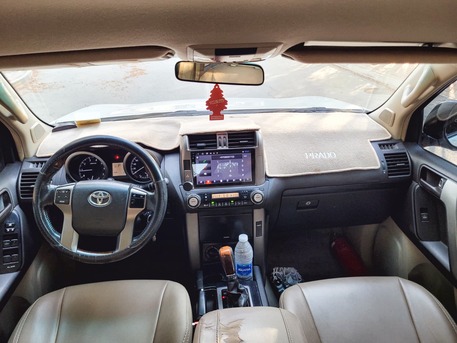 Manama, Vehicles, Cars & Trucks , BHD 1,  Toyota Prado,  2013,  Automatic,  200000 KM,  WELL MAINTAINED FULL COVER INSURANCE