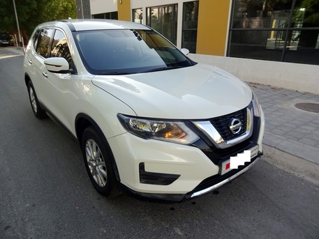 Zinj, Vehicles, Cars & Trucks , BHD 6500,  Nissan X-Trail,  2022,  Automatic,  73000 KM,  Agency Maintained - First Owner, Accident Free - URGENT SALE