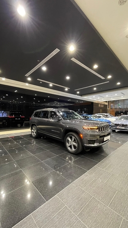 Sanabis, Vehicles, Cars & Trucks , BHD 12900,  Jeep Grand Cherokee L,  2022,  Automatic,  77000 KM,   Limited Model