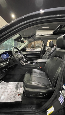 Sanabis, Vehicles, Cars & Trucks , BHD 12900,  Jeep Grand Cherokee L,  2022,  Automatic,  77000 KM,   Limited Model