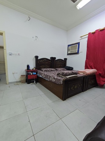 Jeddah, Rooms for Rent, SAR 1300/month,  Furnished,  0 Sq. Meter,  Available Separate Single Room Separate Bathroom
