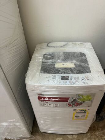 Dammam, Appliances, SAR 350,  LG WASHING MACHINE - AUTOMATIC TURBODRUM 5.5KG