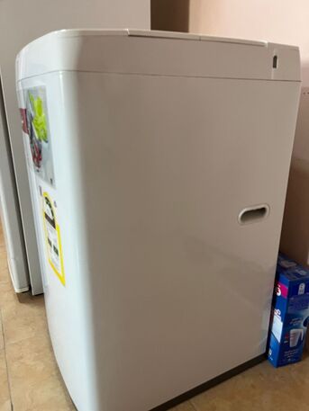 Dammam, Appliances, SAR 350,  LG WASHING MACHINE - AUTOMATIC TURBODRUM 5.5KG