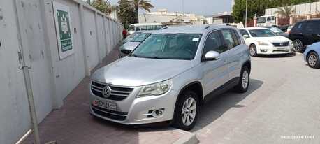 Manama, Vehicles, Cars & Trucks , BHD 1300,  Volcewogen,  2012,  Automatic,  200000 KM,  Car For Sale