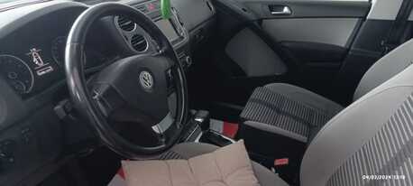 Manama, Vehicles, Cars & Trucks , BHD 1300,  Volcewogen,  2012,  Automatic,  200000 KM,  Car For Sale