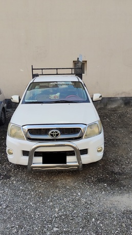 Manama, Vehicles, Cars & Trucks , BHD 140,  Toyota Hilux,  2010,  Manual,  100000 KM,  FOR RENT -  BHD 140/Mo.