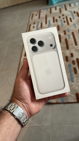 Al Malaz, Mobile Phones, SAR 4850,  Iphone 17 Pro 256gb Fresh Silver