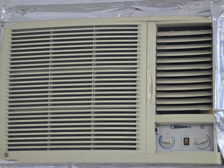 Abqaiq, Air Conditioners, SAR 400,  Window AC In Good Condition (Price Negotiable)