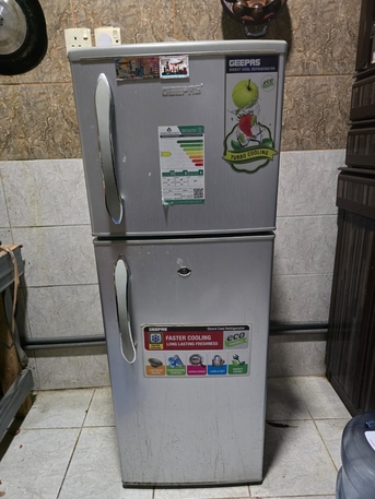 Abqaiq, Air Conditioners, SAR 500,  Refrigerator In Good Condition (price Negotiable)