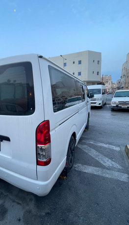 Manama, Passenger Transport, Professional Passenger Transport & Pickup Service Available In Bahrain!
