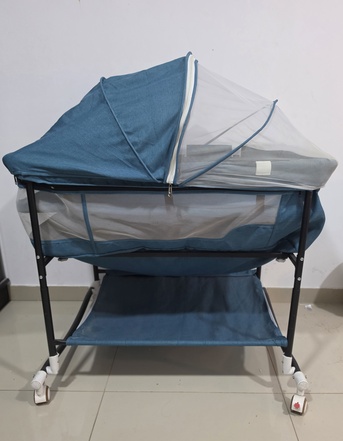 Riyadh, Furniture, SAR 700,  Home Box Dining Table With 4 Chairs, Baby Cot