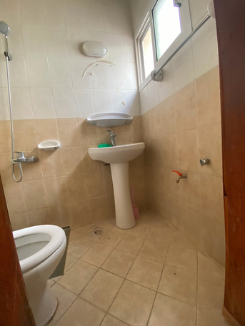 Ras Rumman, Apartments, Flats, Houses & Villas, BHD 130/year,  2 BR,  🏡 Apartments For Rent In Ras Rumman  📍 Behind Al Shifa Hospital  🛏️ 2 Bedrooms 🚿 2 Bat