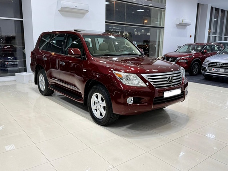 Manama, Vehicles, Cars & Trucks , BHD 8200,  Lexus LX 570,  2008,  Automatic,  193500 KM,  Lexus LX-570 /  (Red)