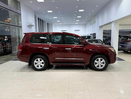 Manama, Vehicles, Cars & Trucks , BHD 8200,  Lexus LX 570,  2008,  Automatic,  193500 KM,  Lexus LX-570 /  (Red)
