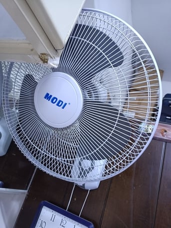 Hamad Town, Appliances, BHD 4,  Fan For Sale.. Very Good Condition