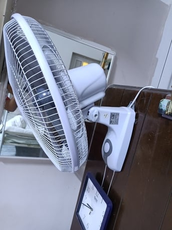 Hamad Town, Appliances, BHD 4,  Fan For Sale.. Very Good Condition