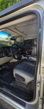 Manama, Vehicles, Cars & Trucks , BHD 6000,  Hummer H2 2006 | Original Paint | No Accidents |  Collector Condition |,  2006,  Automatic,  175 KM,