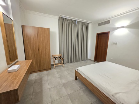 Juffair, Apartments, Flats, Houses & Villas, BHD 300/month,  Furnished,  1 BR,  Monthly Basis 1 Bhk| Gorgeous Flat | Modern Interior | Wifi & Hk | Near Mega Mart Juffair