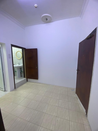Adliya, Apartments, Flats, Houses & Villas, BHD 150/year,  1 BR,  Apartment For Rent In Adliya Semi Furnished 1bhk