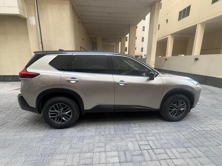 Juffair, Vehicles, Cars & Trucks , BHD 9500,  Nissan X-Trail,  2023,  Automatic,  20000 KM,   ( Model) For Sale