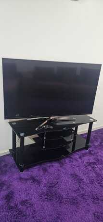 Riyadh, Electronics, SAR 600,  Samsung TV And Glass Stand For Sale
