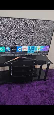 Riyadh, Electronics, SAR 600,  Samsung TV And Glass Stand For Sale