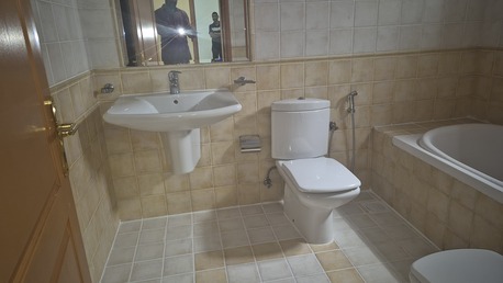 Manama, Apartments, Flats, Houses & Villas, BHD 550/month,  Furnished,  2 BR,  218 Sq. Meter,  Duplex Flat For Rent