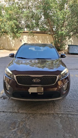 Dammam, Vehicles, Cars & Trucks , SAR 40000,  Kia Sorento,  2016,  Automatic,  216000 KM,  Full Option, 7 Seater, V6, Fuel Efficient