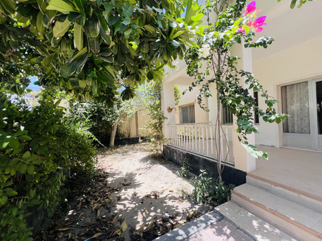 Saar, Villas, BHD 425,  350 Sq. Meter,  3BR Compound Villa With Private Garden And Maid Room