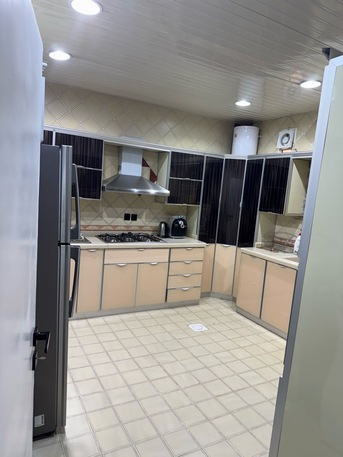 Riyadh, Items Wanted, Flat 360 M For 50.000 Yearly East Riyadh At Qadisiah
